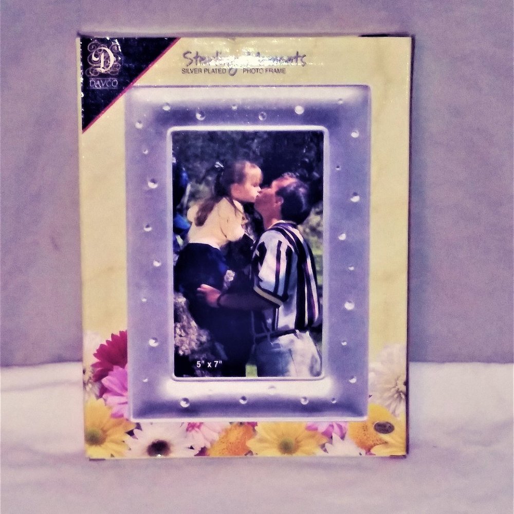 Silver-plated Frames 1 ea for 5x7 & 3.5x5 pics NIB